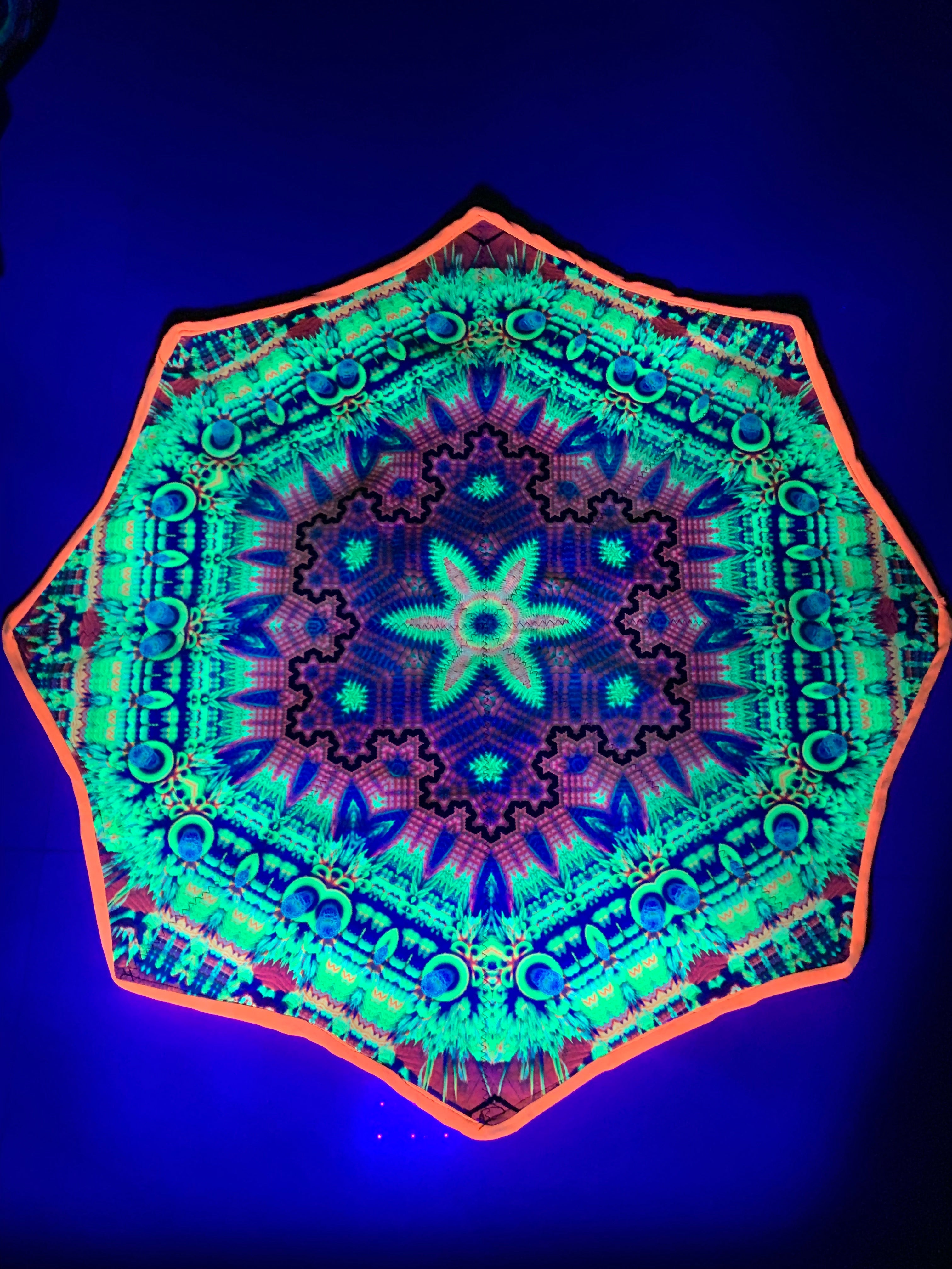 NEON DAPOSTAR